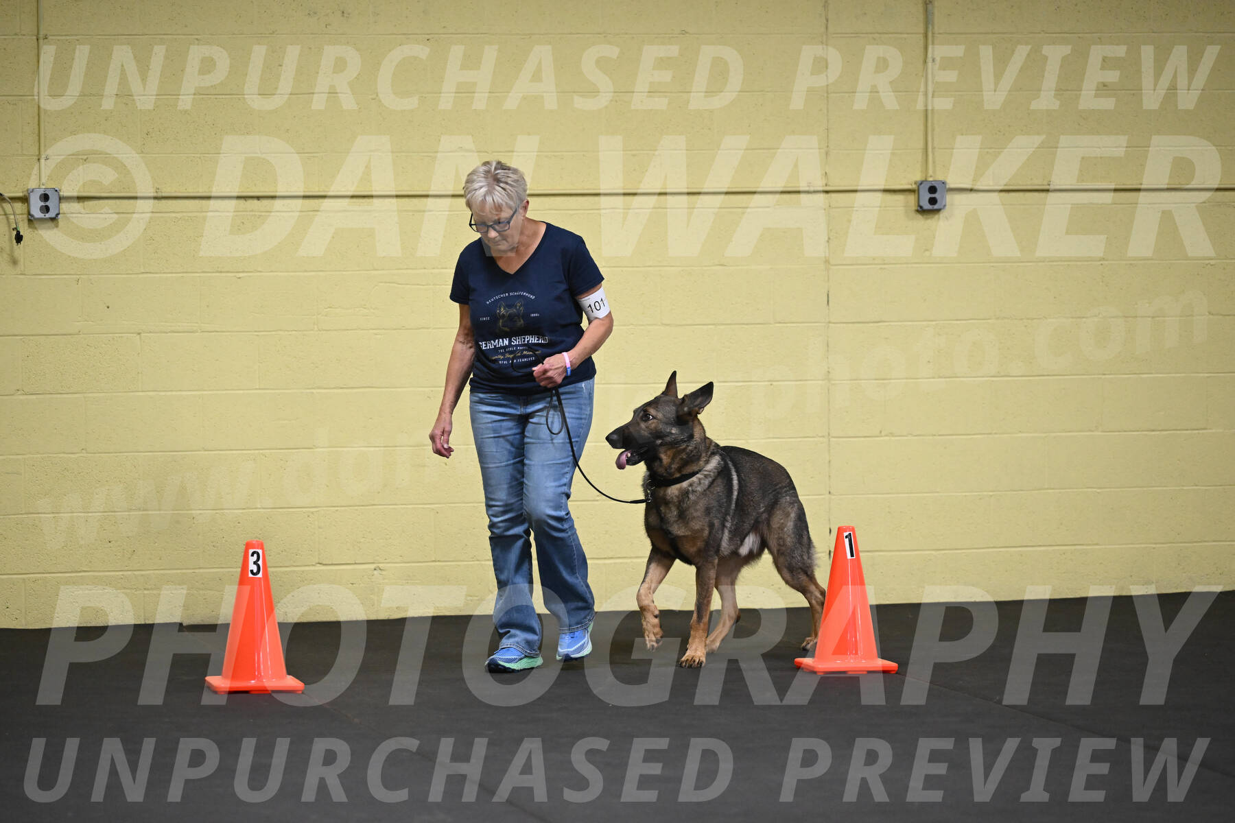 SAT101_0047