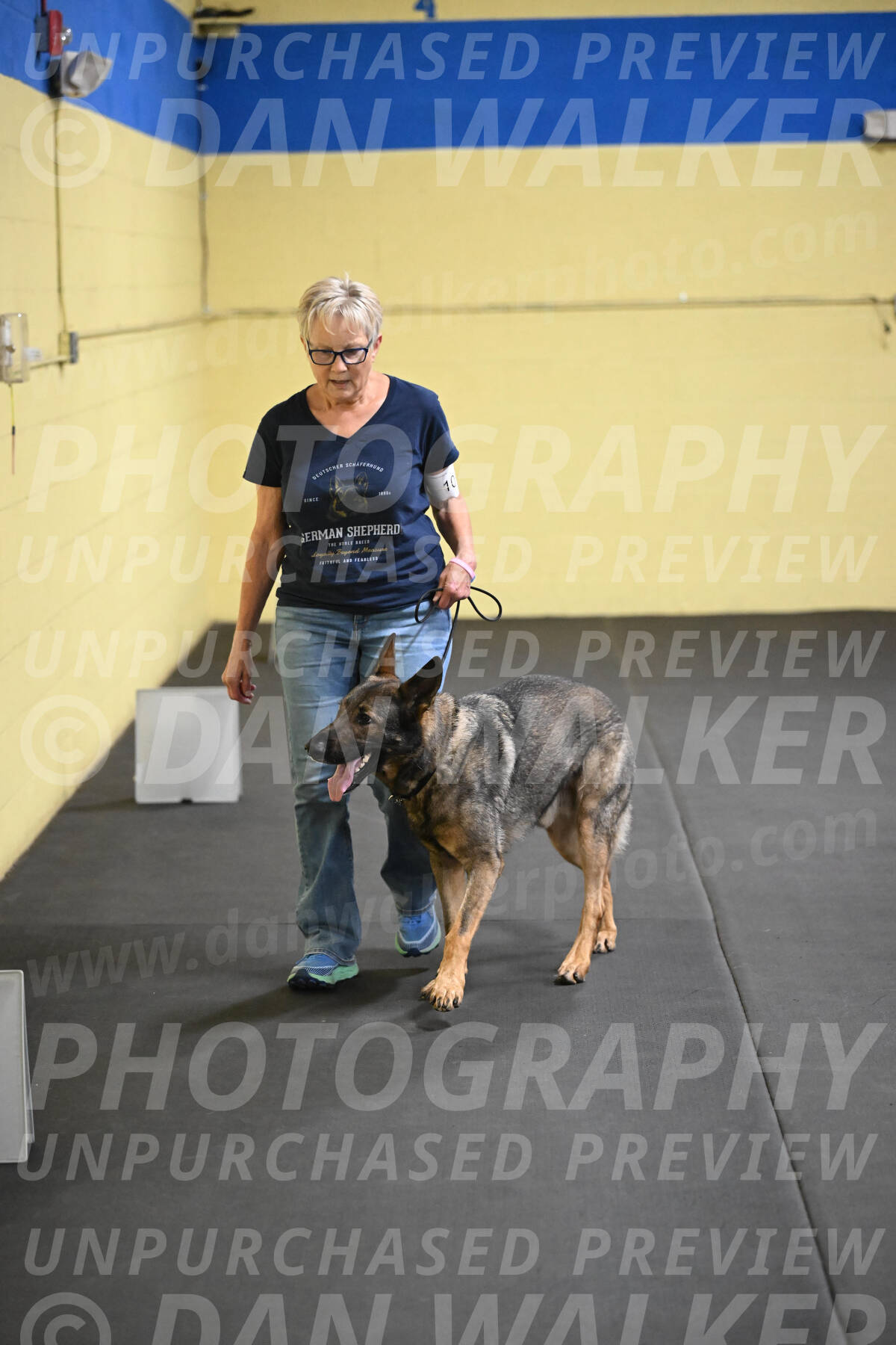 SAT101_0098
