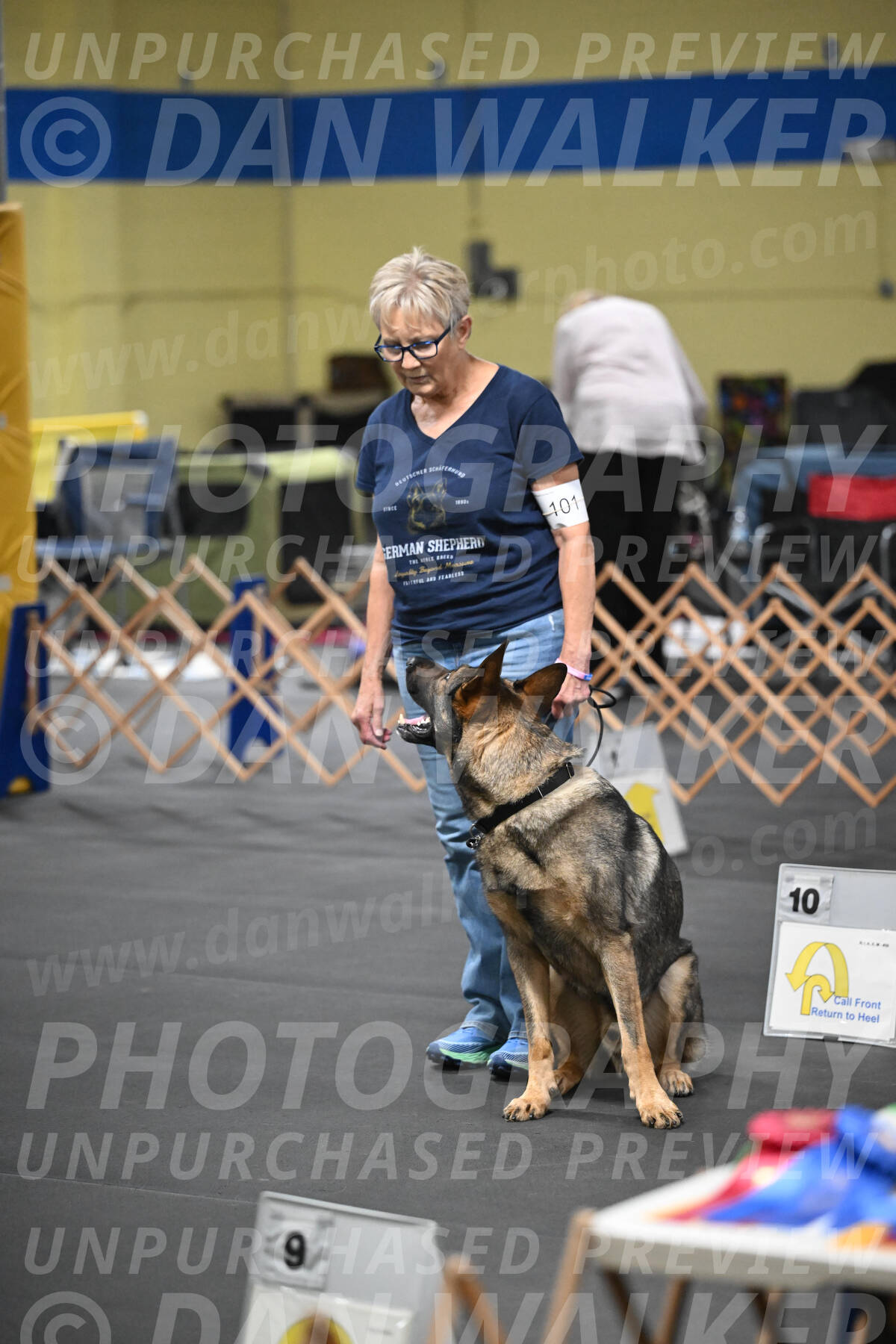 SAT101_0131