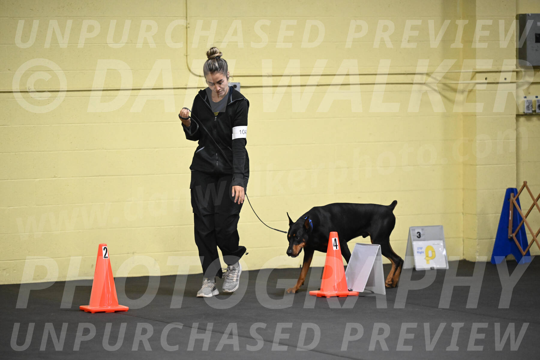 SAT104_0008
