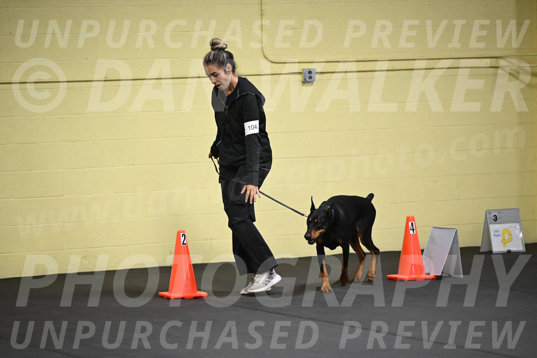 SAT104_0014