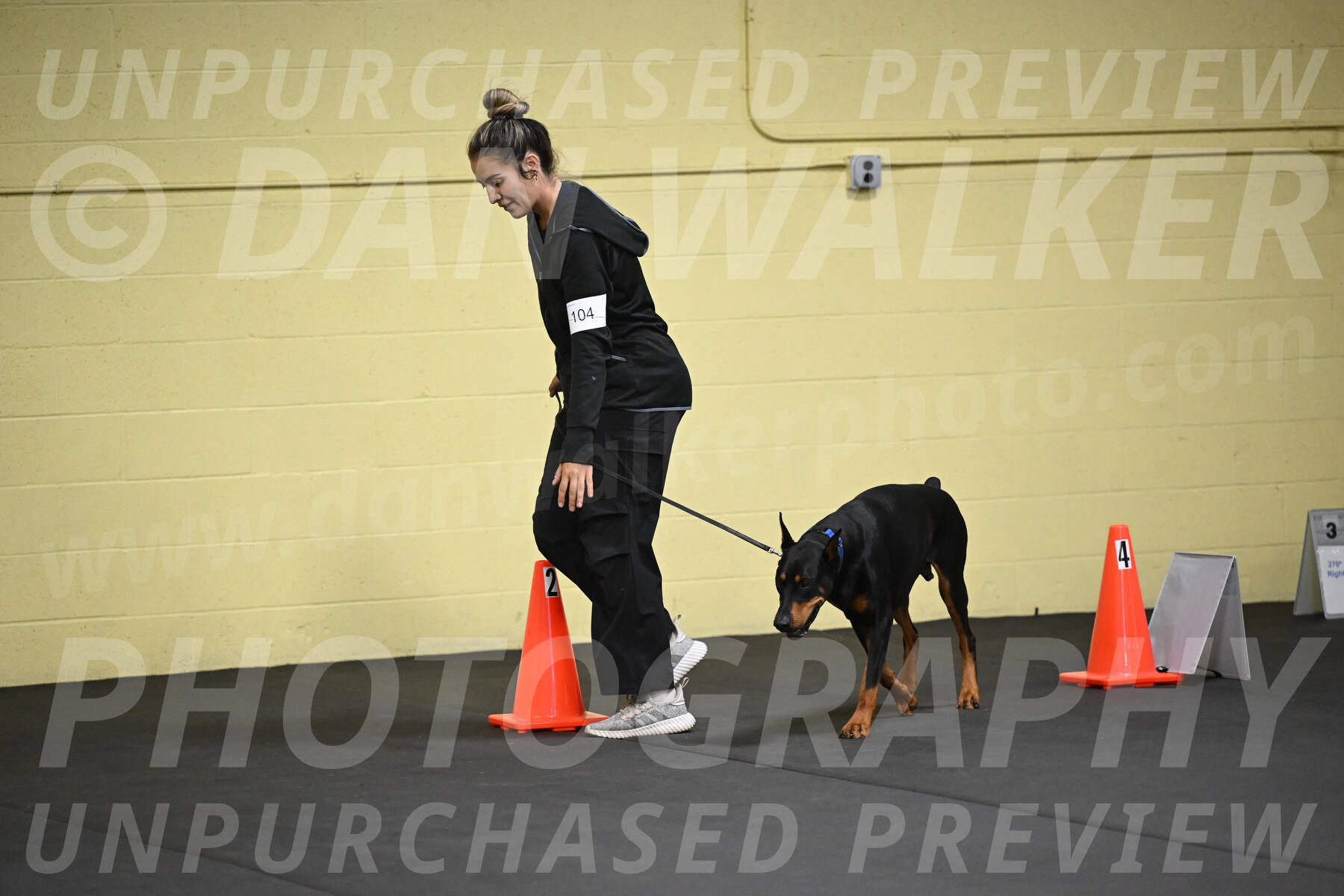 SAT104_0017