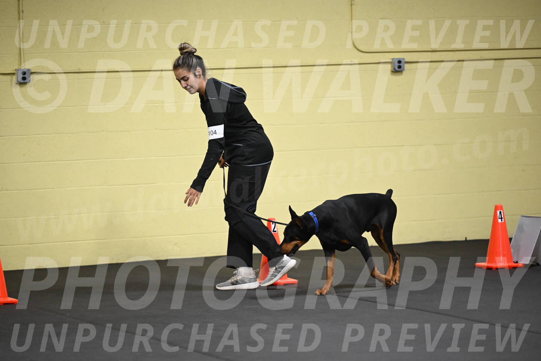 SAT104_0021