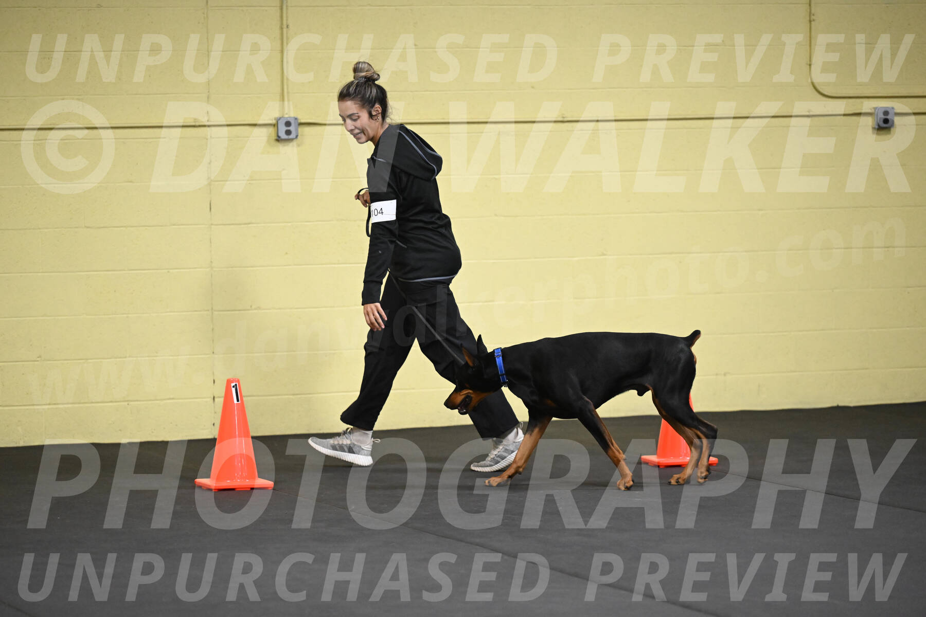 SAT104_0027