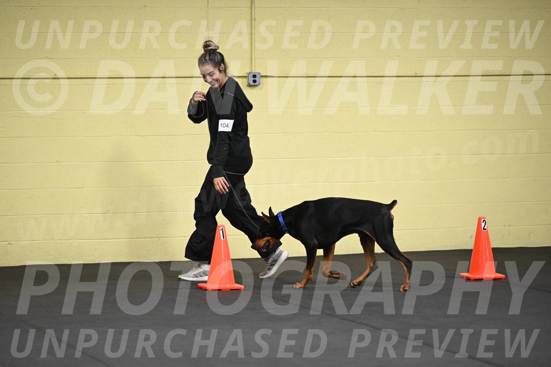SAT104_0031