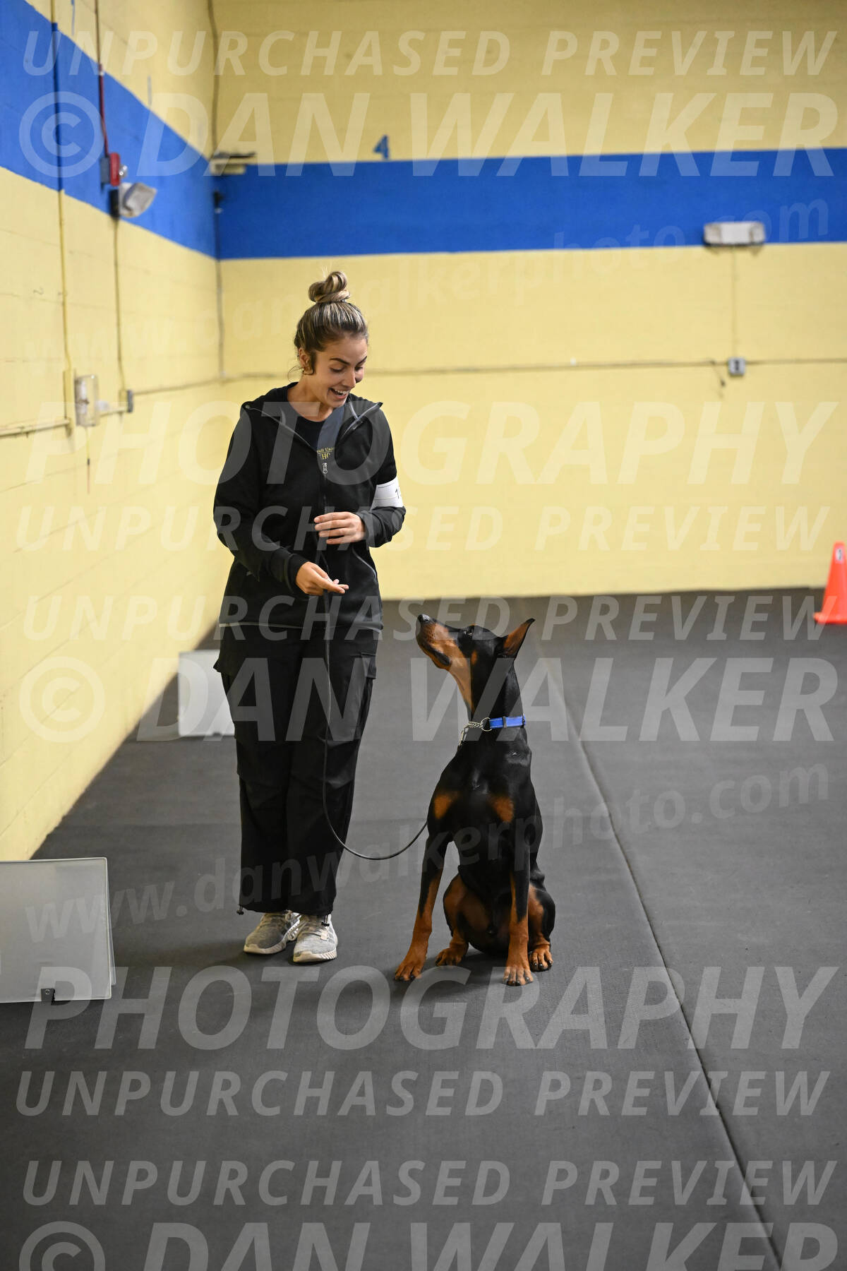 SAT104_0114