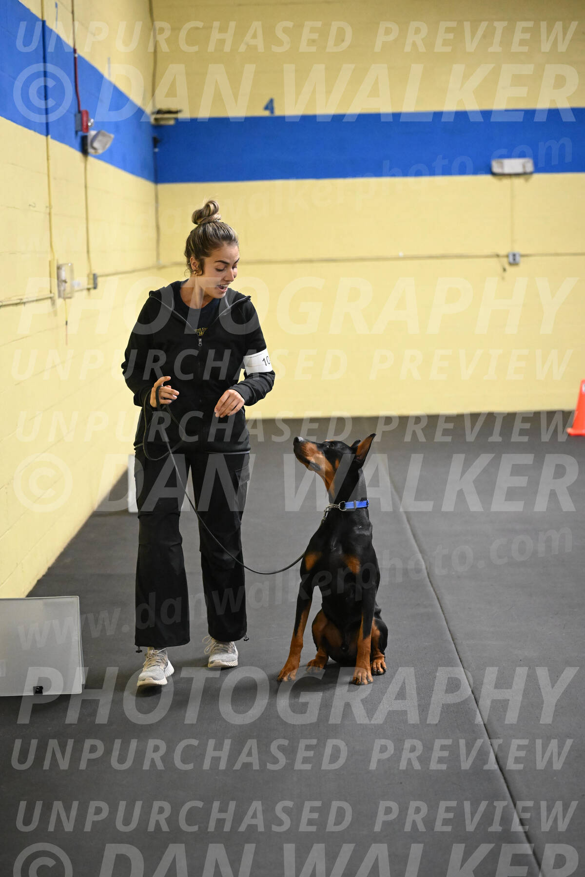 SAT104_0118