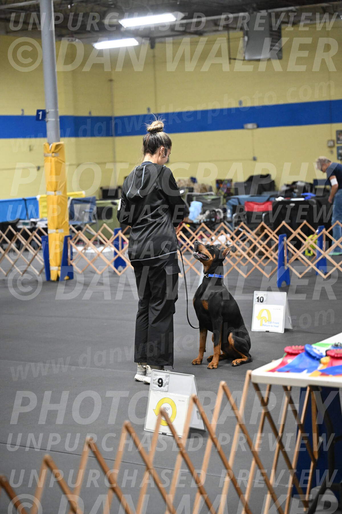 SAT104_0126