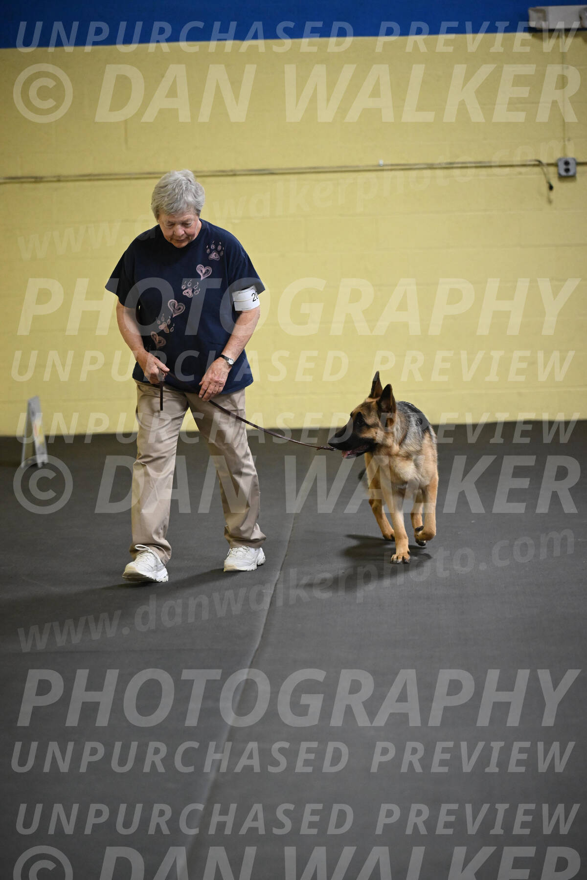 SAT201_0032