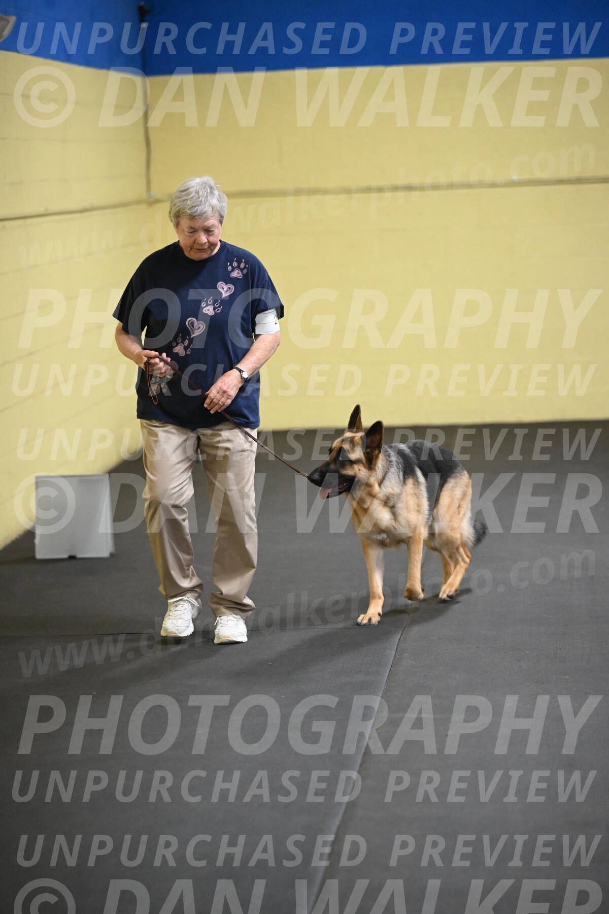 SAT201_0042