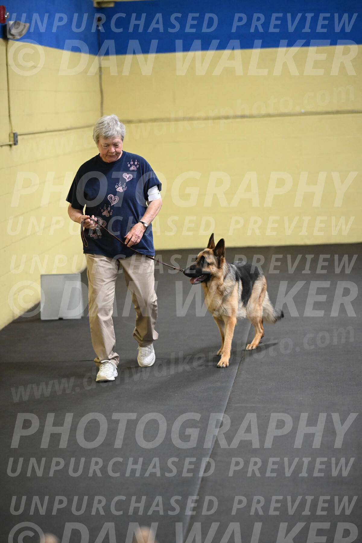 SAT201_0044