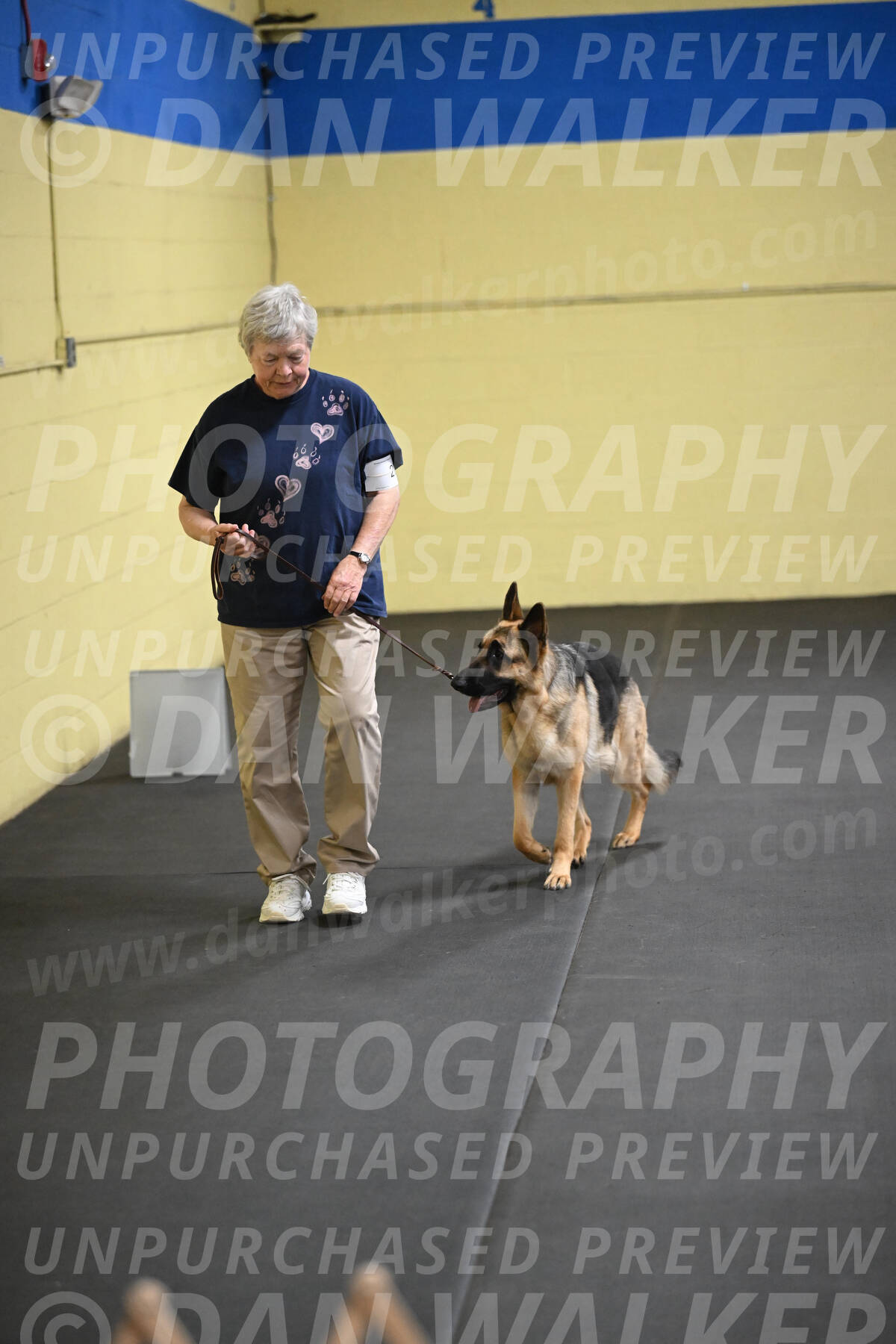 SAT201_0046