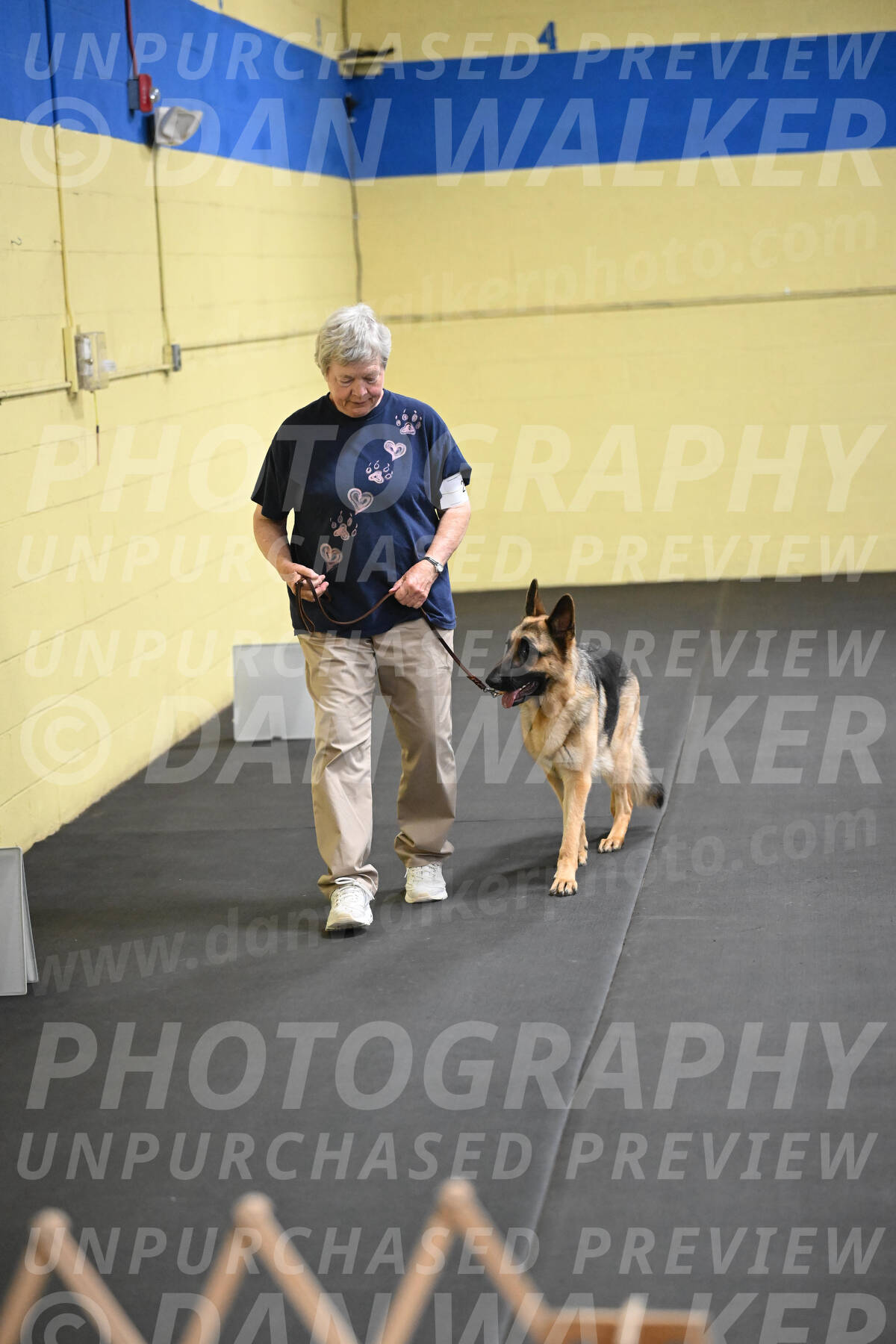 SAT201_0048