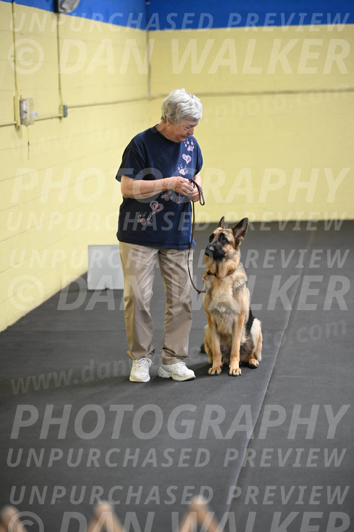 SAT201_0057