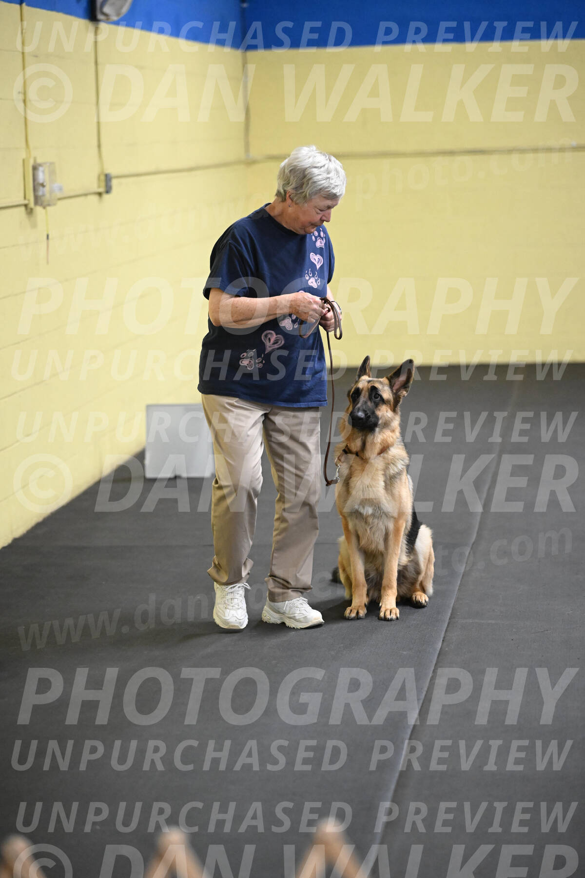 SAT201_0058