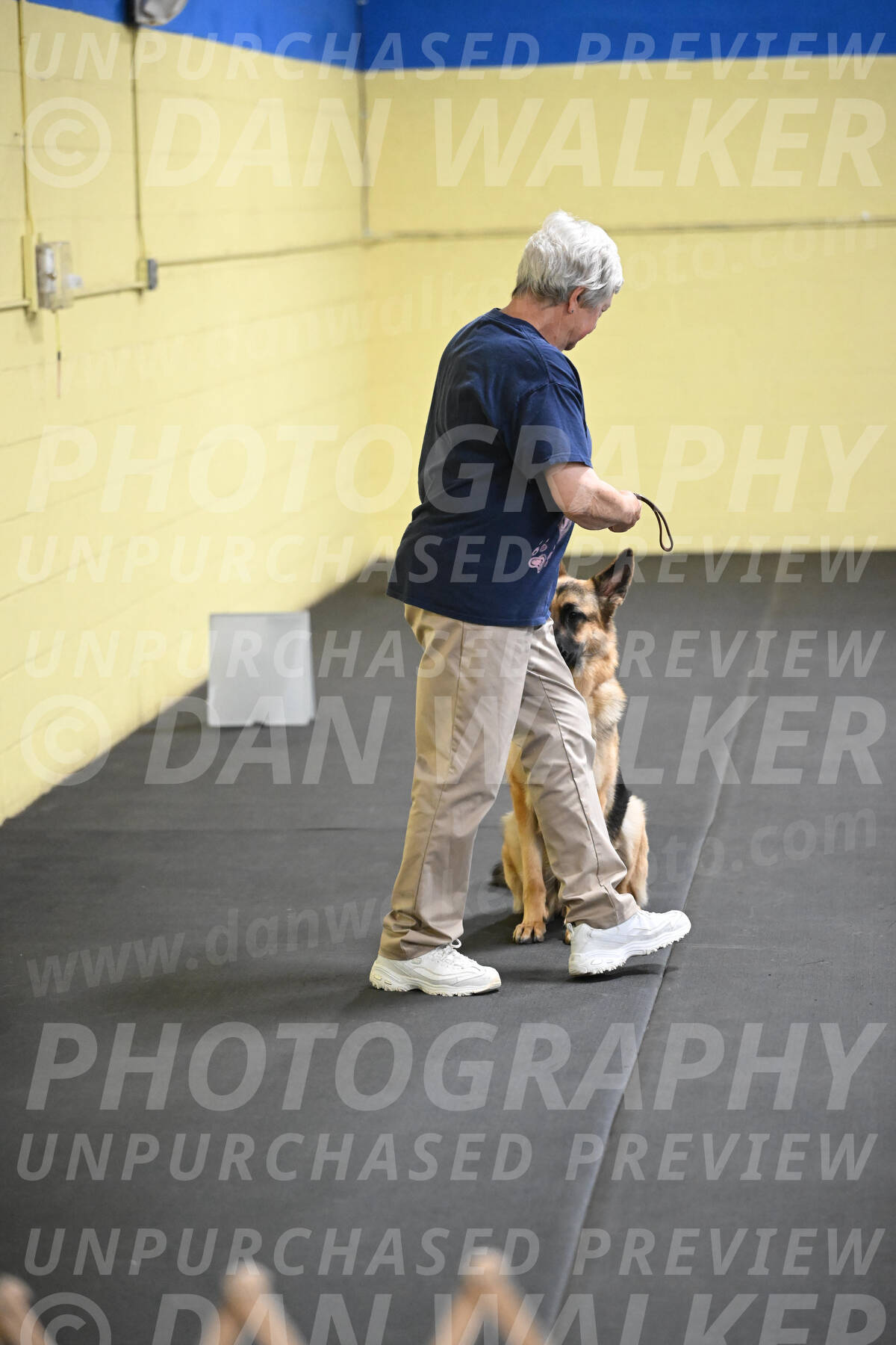 SAT201_0059