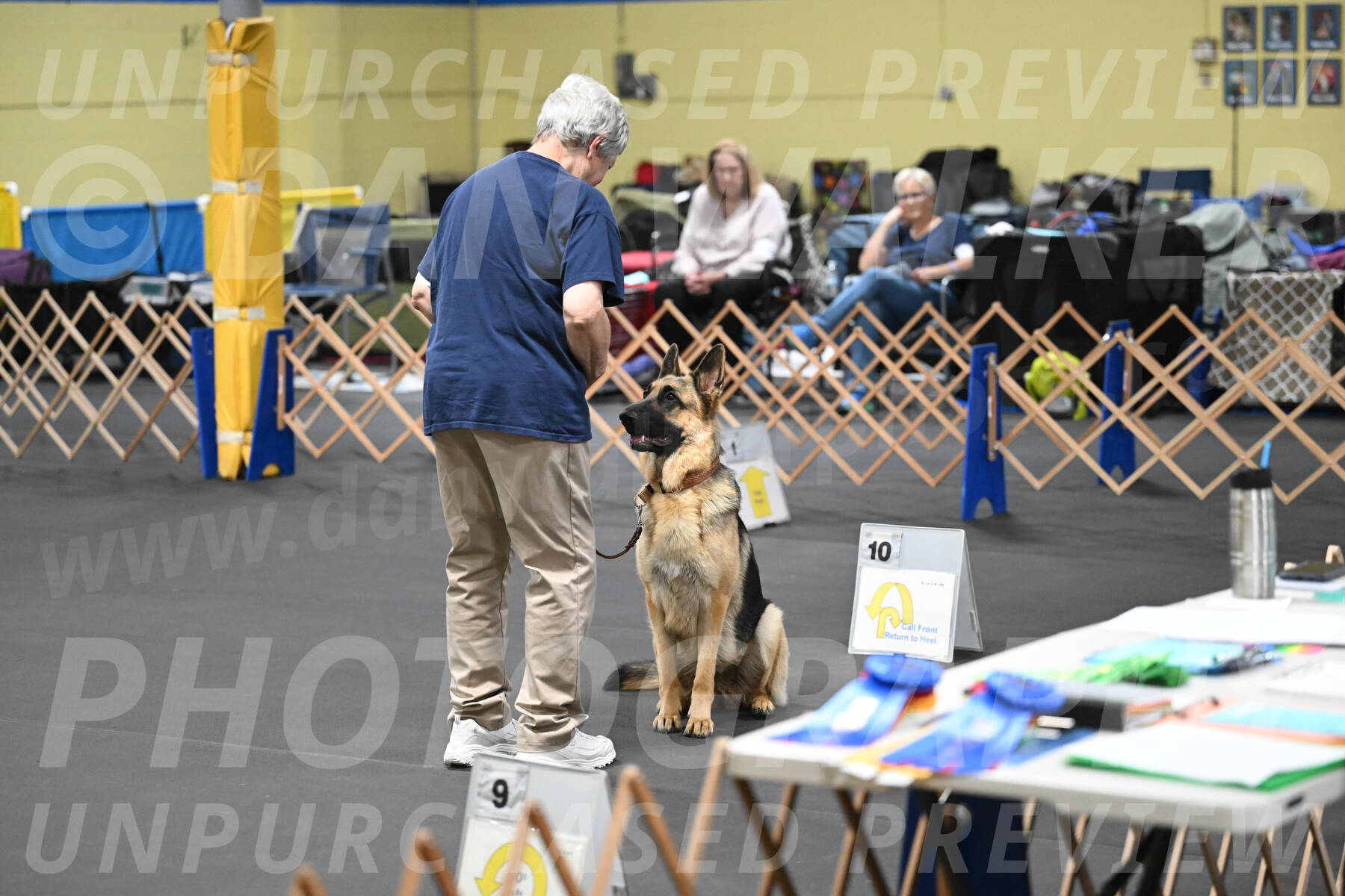 SAT201_0081
