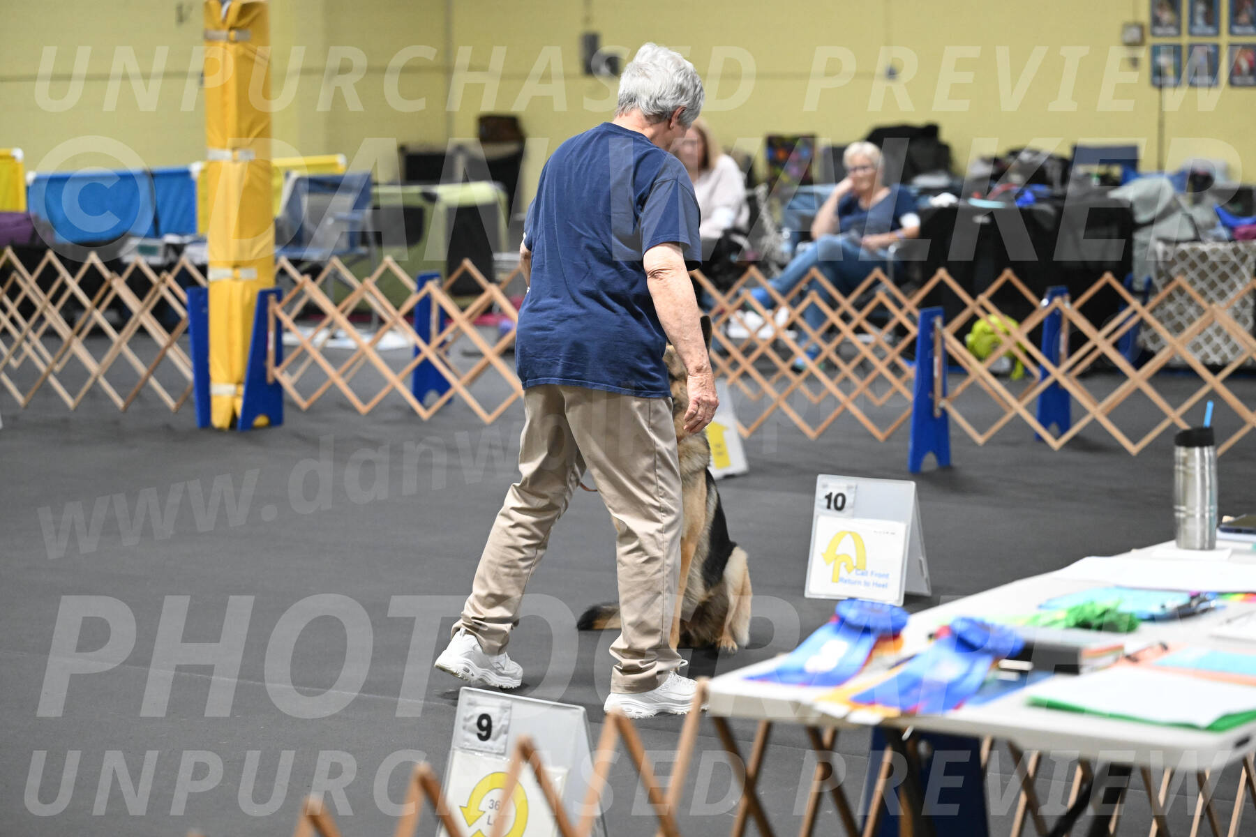 SAT201_0083
