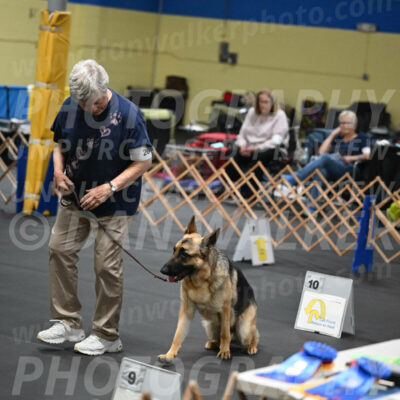 SAT201_0087