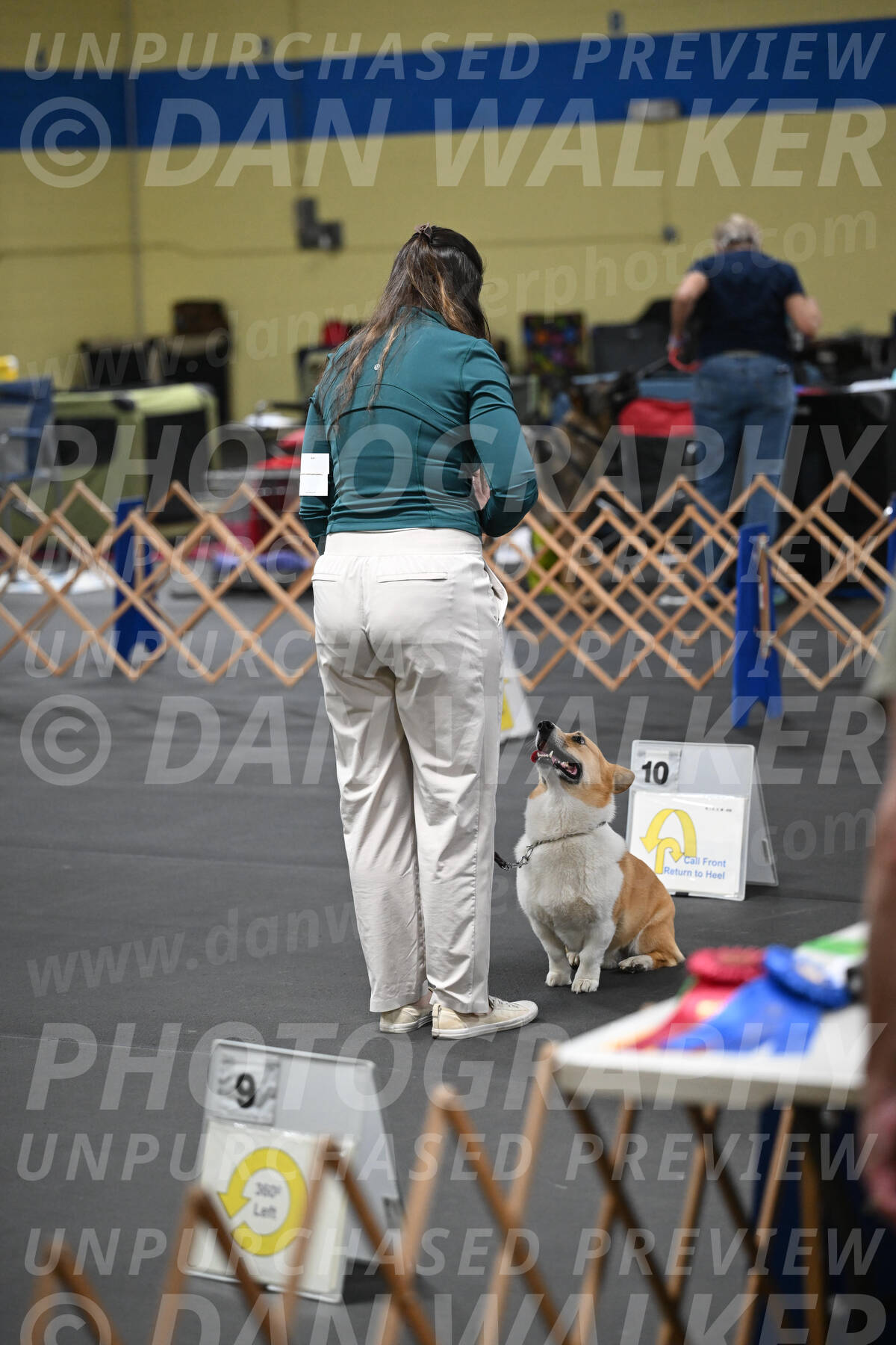 SAT202_0086