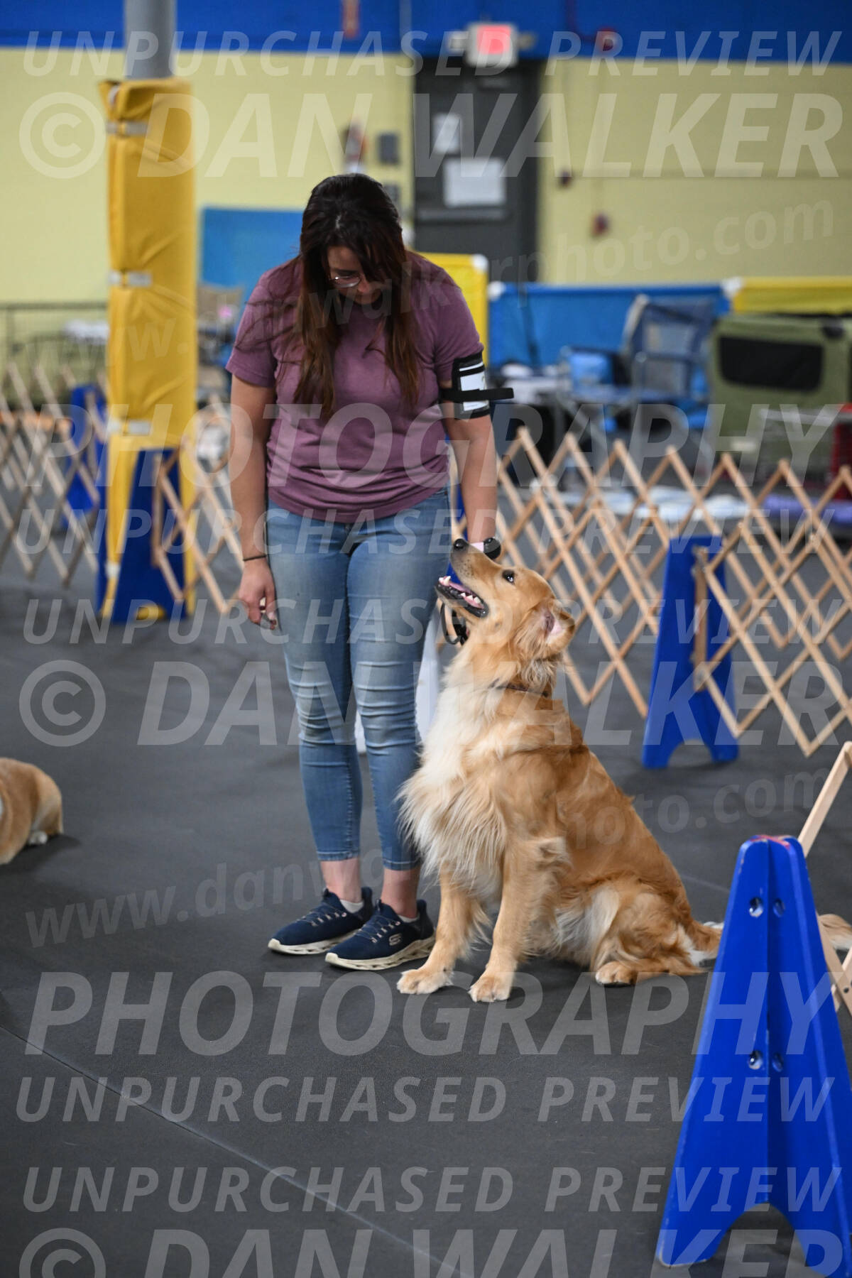 SAT205_0163