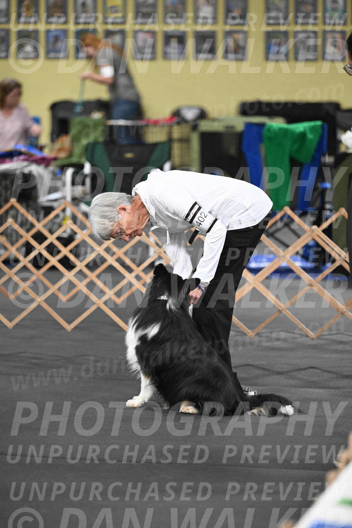 SAT402_0001