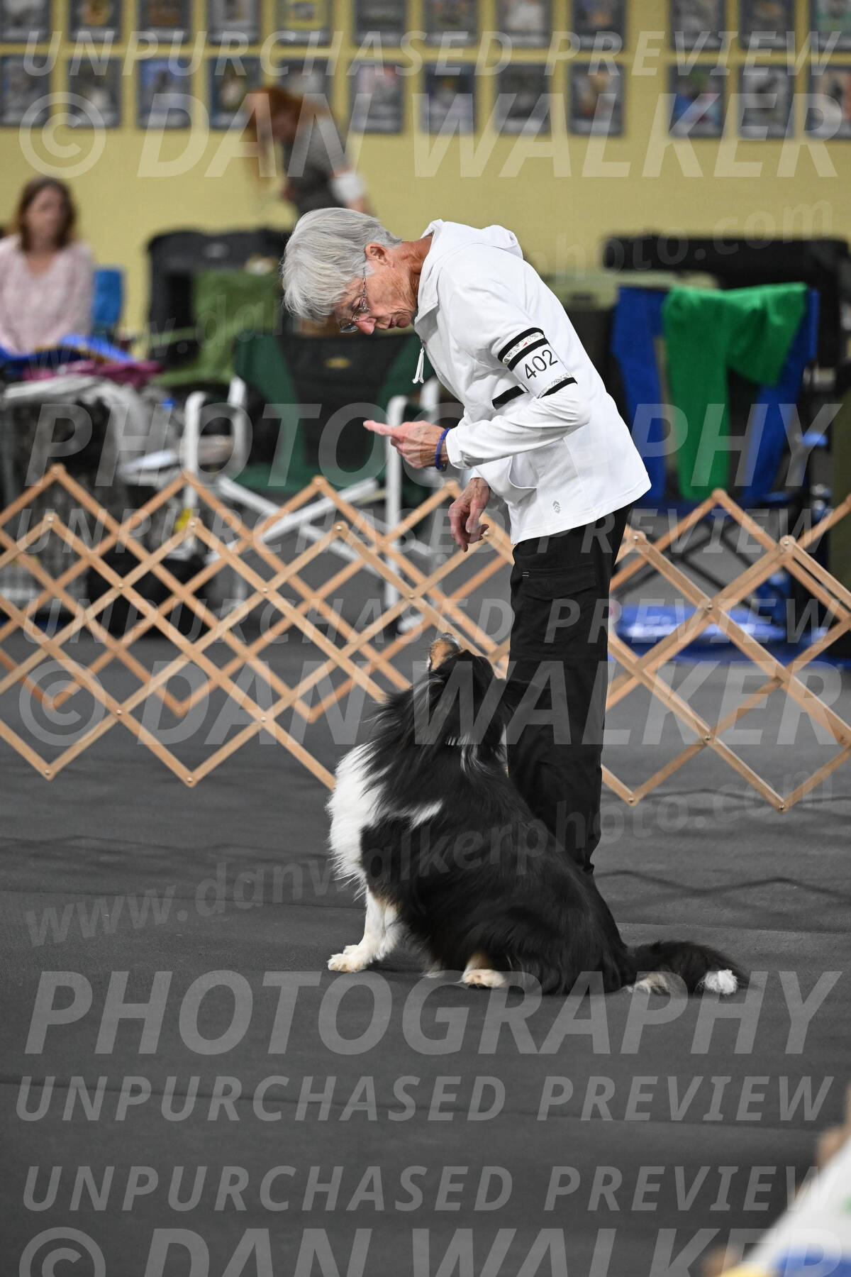 SAT402_0007