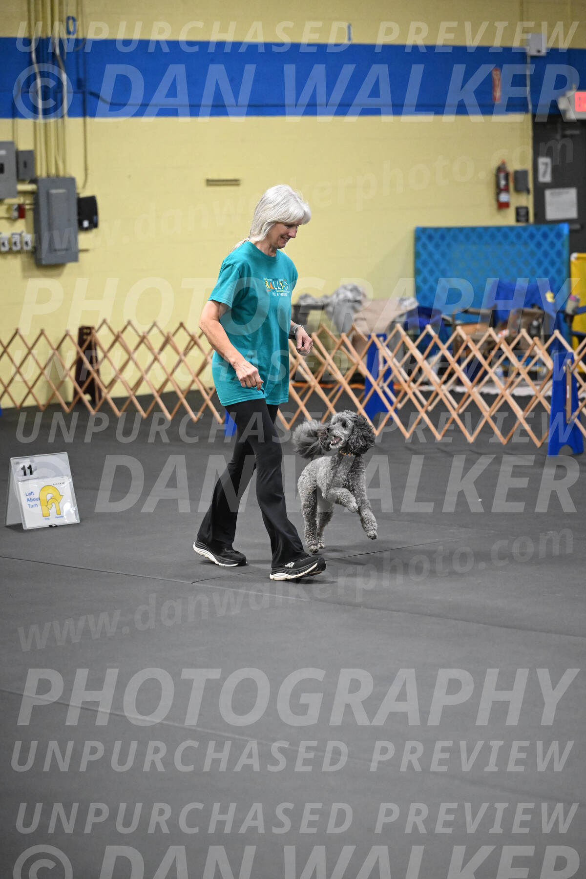 SAT502_0104