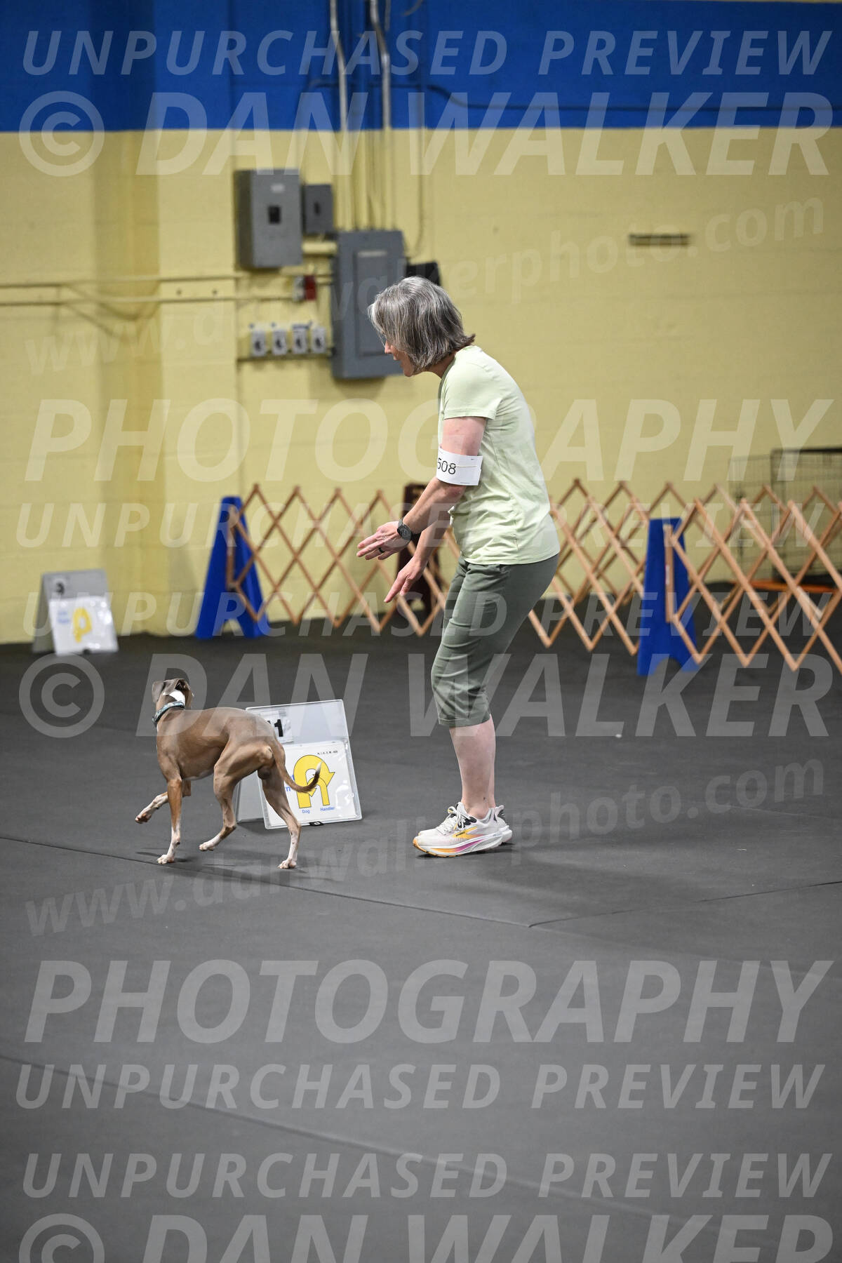 SAT507_0128