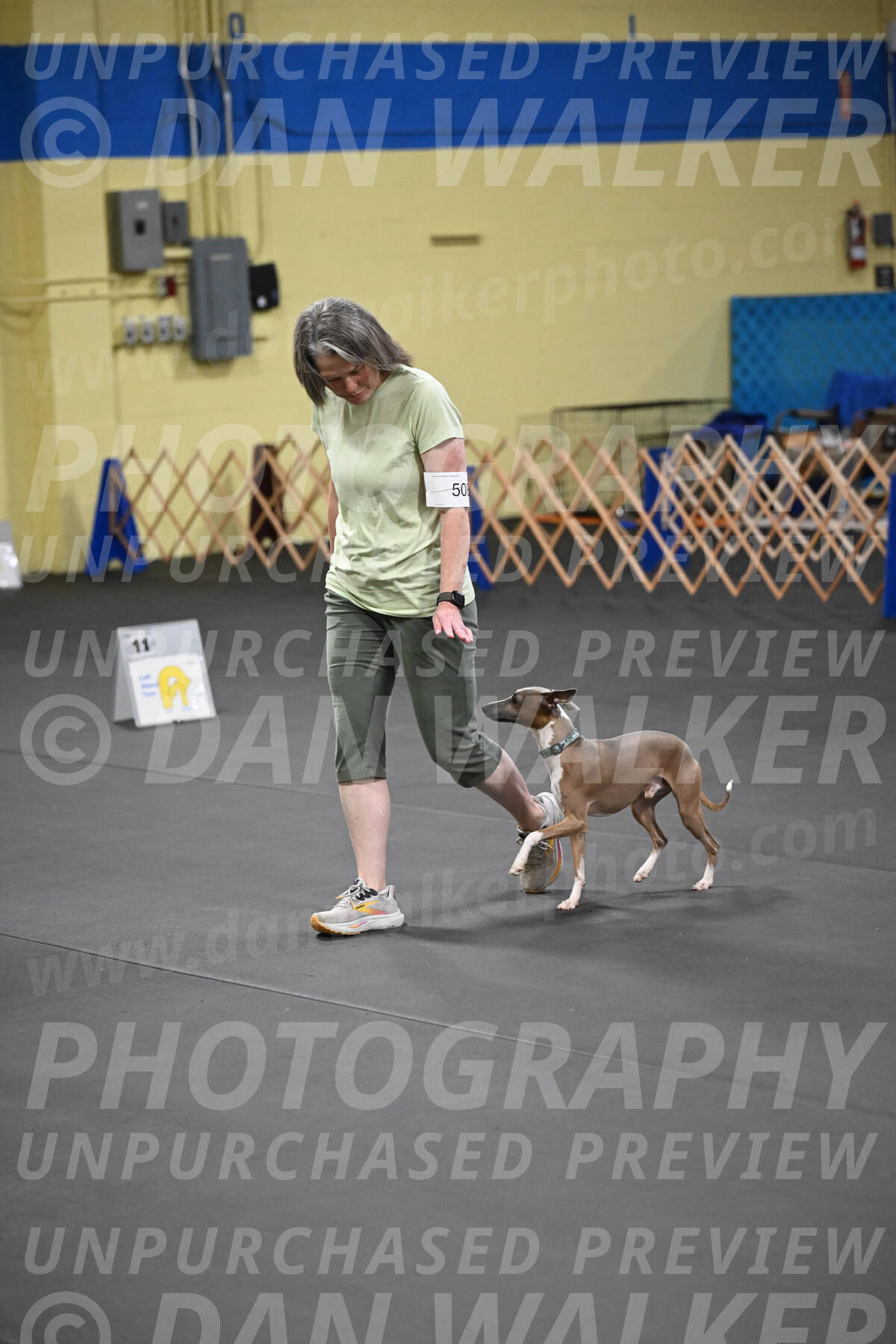 SAT507_0144
