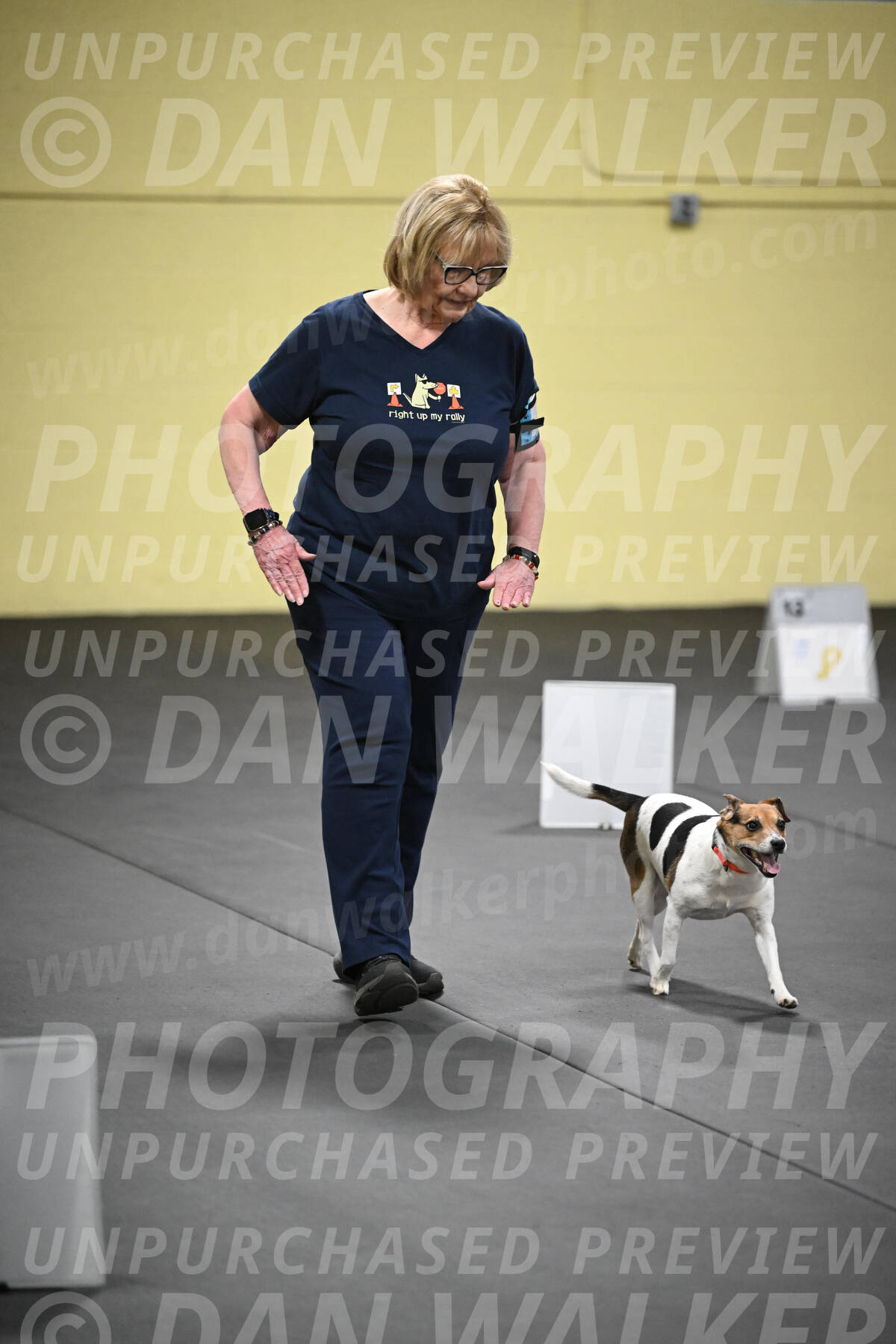SAT701_0063