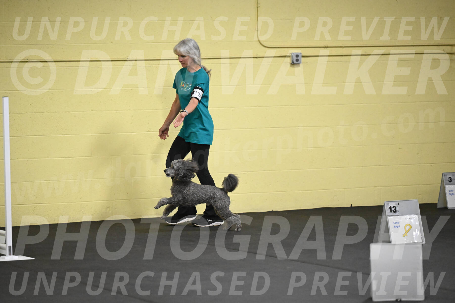SAT702_0014