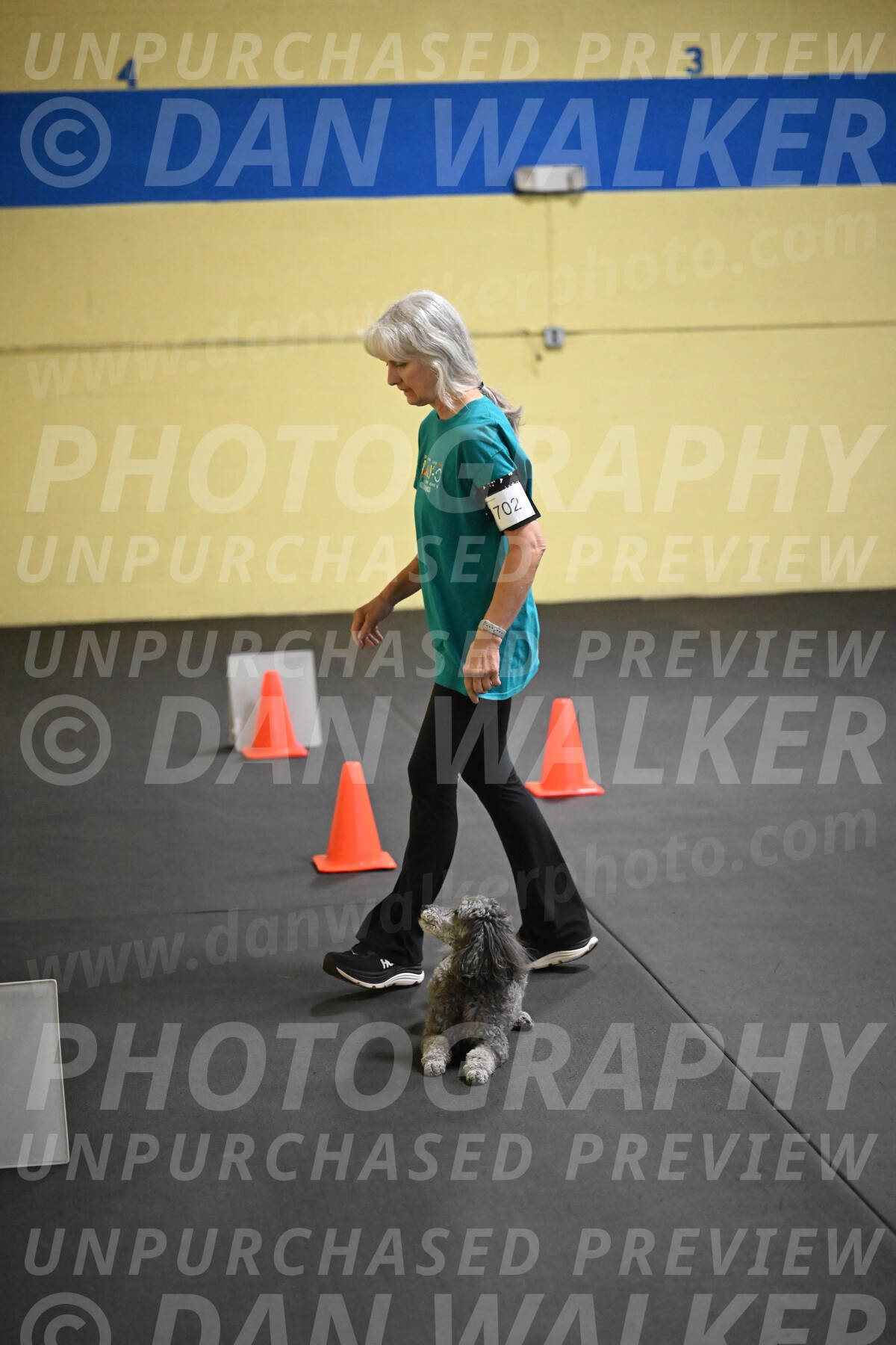 SAT702_0067