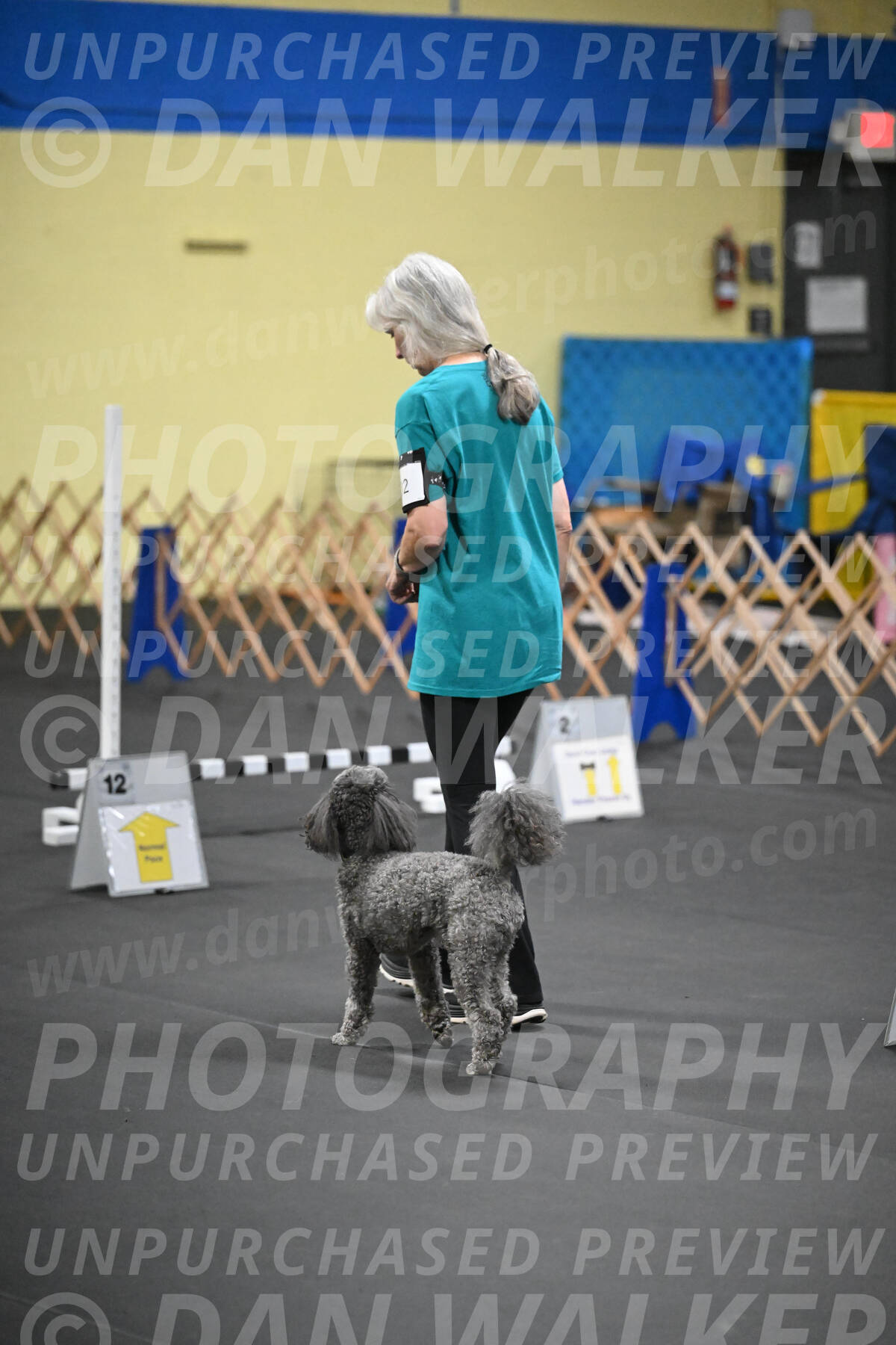 SAT702_0089