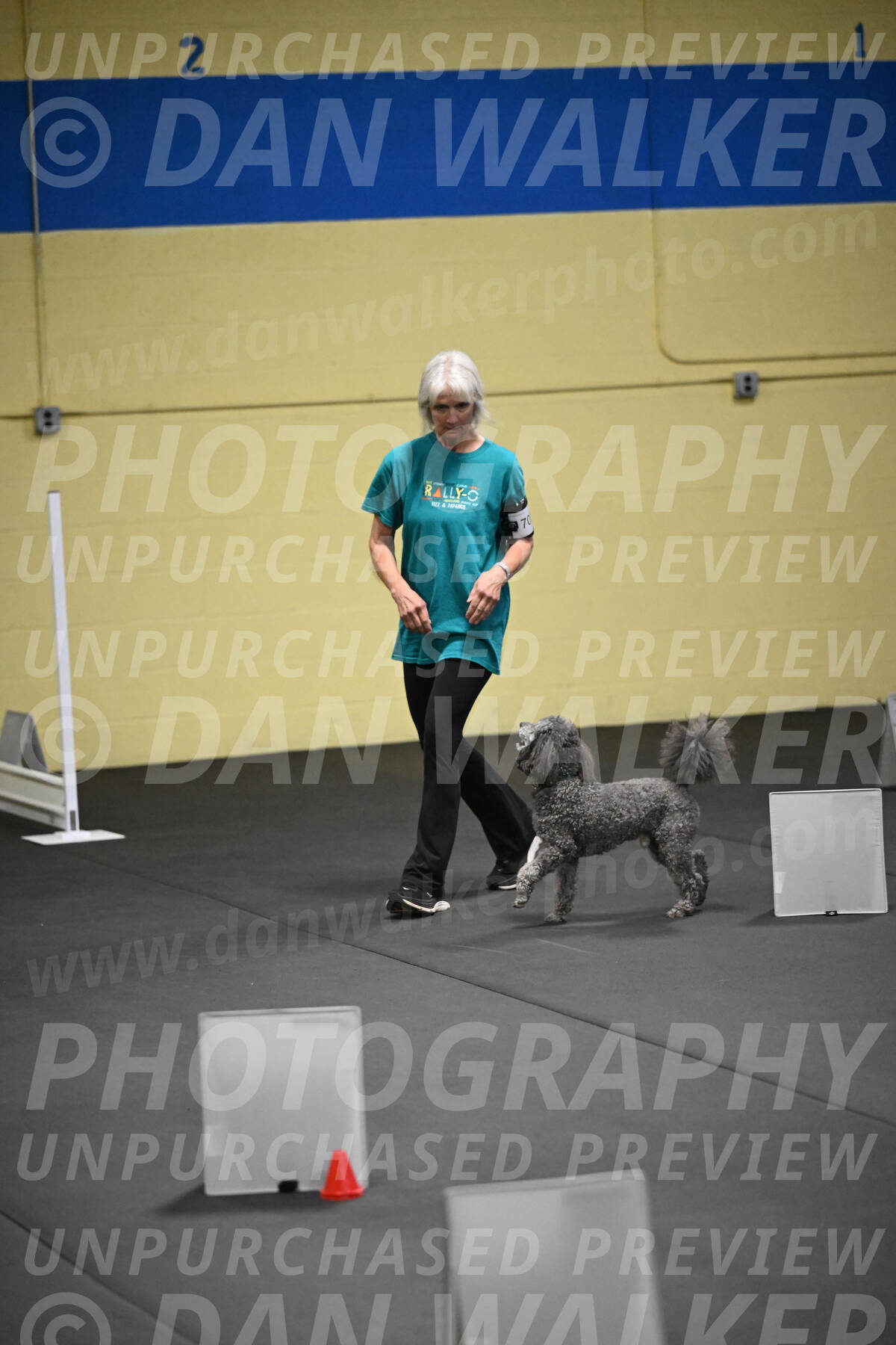 SAT702_0102