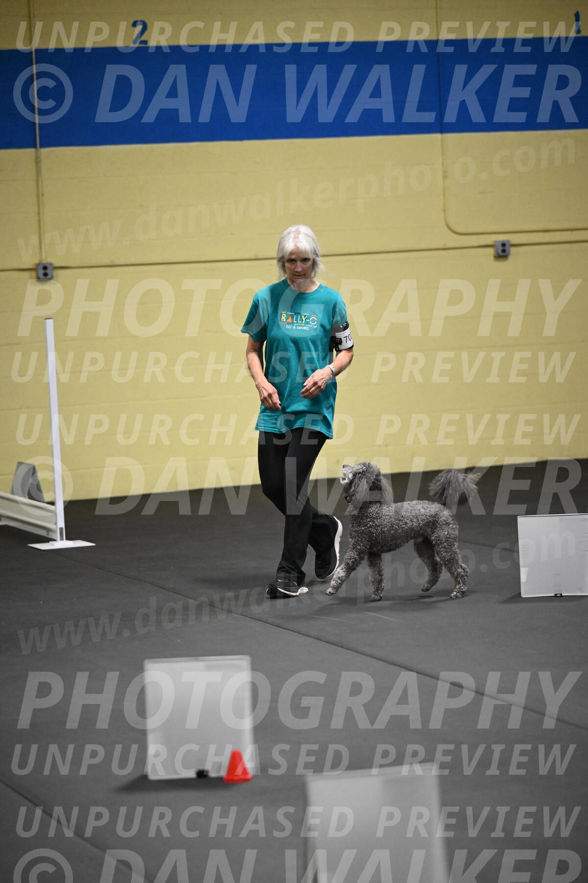 SAT702_0103