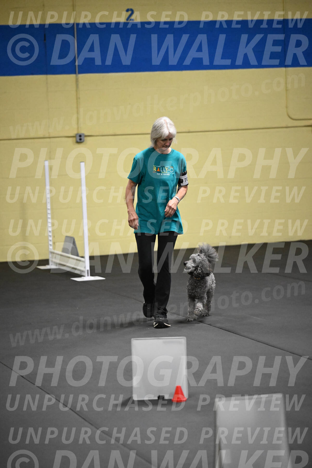 SAT702_0107