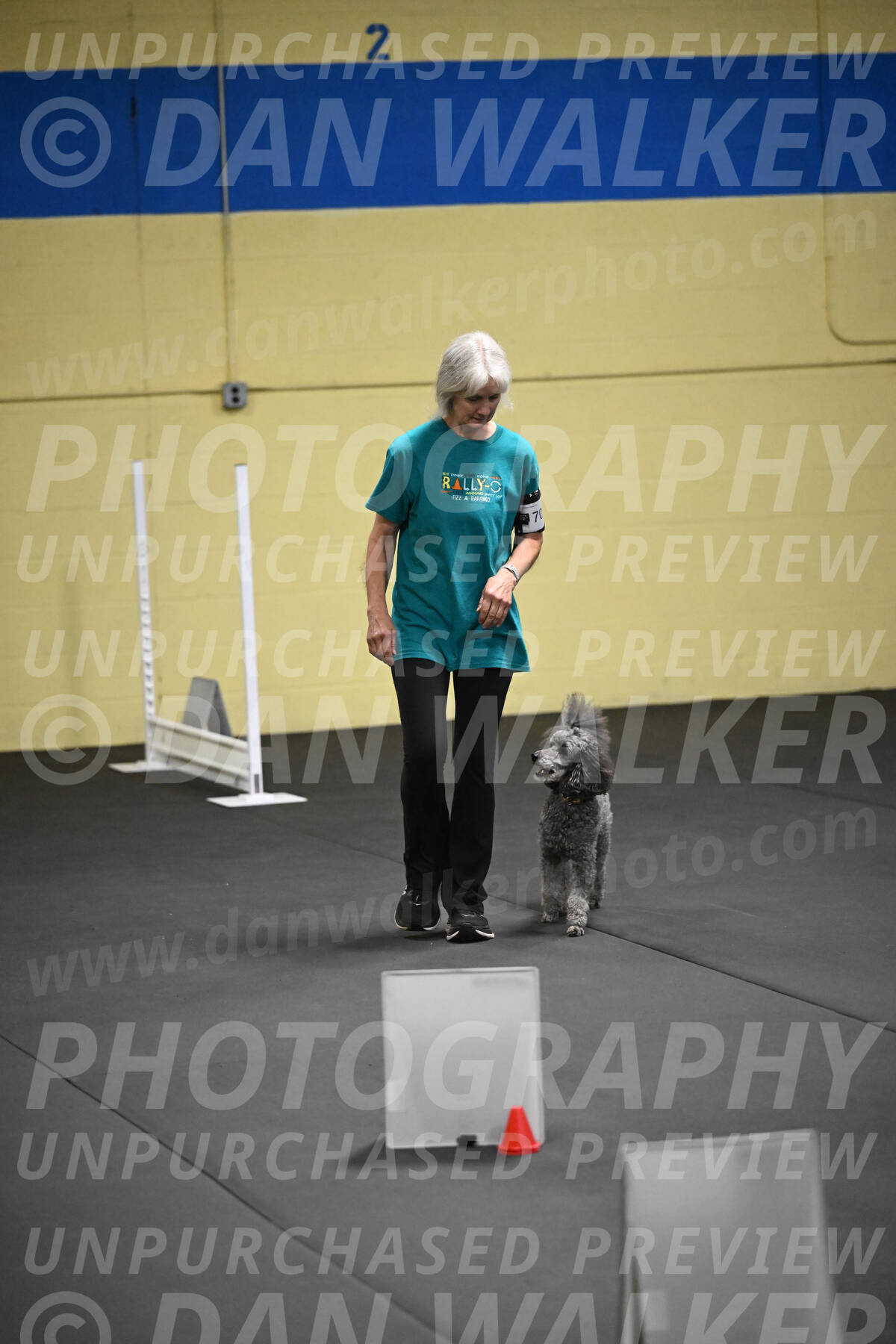 SAT702_0108