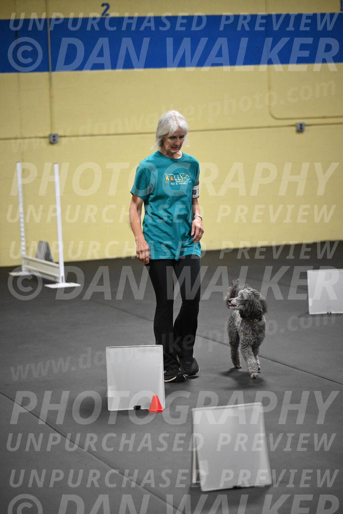 SAT702_0115