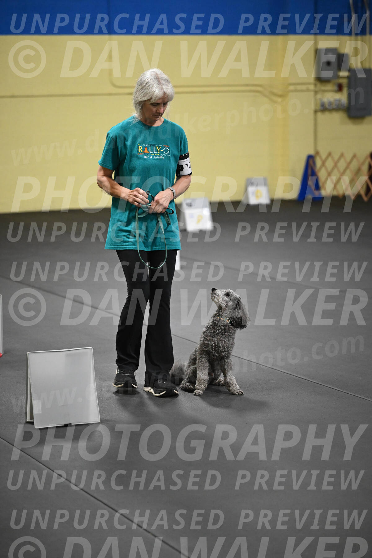 SAT702_0148