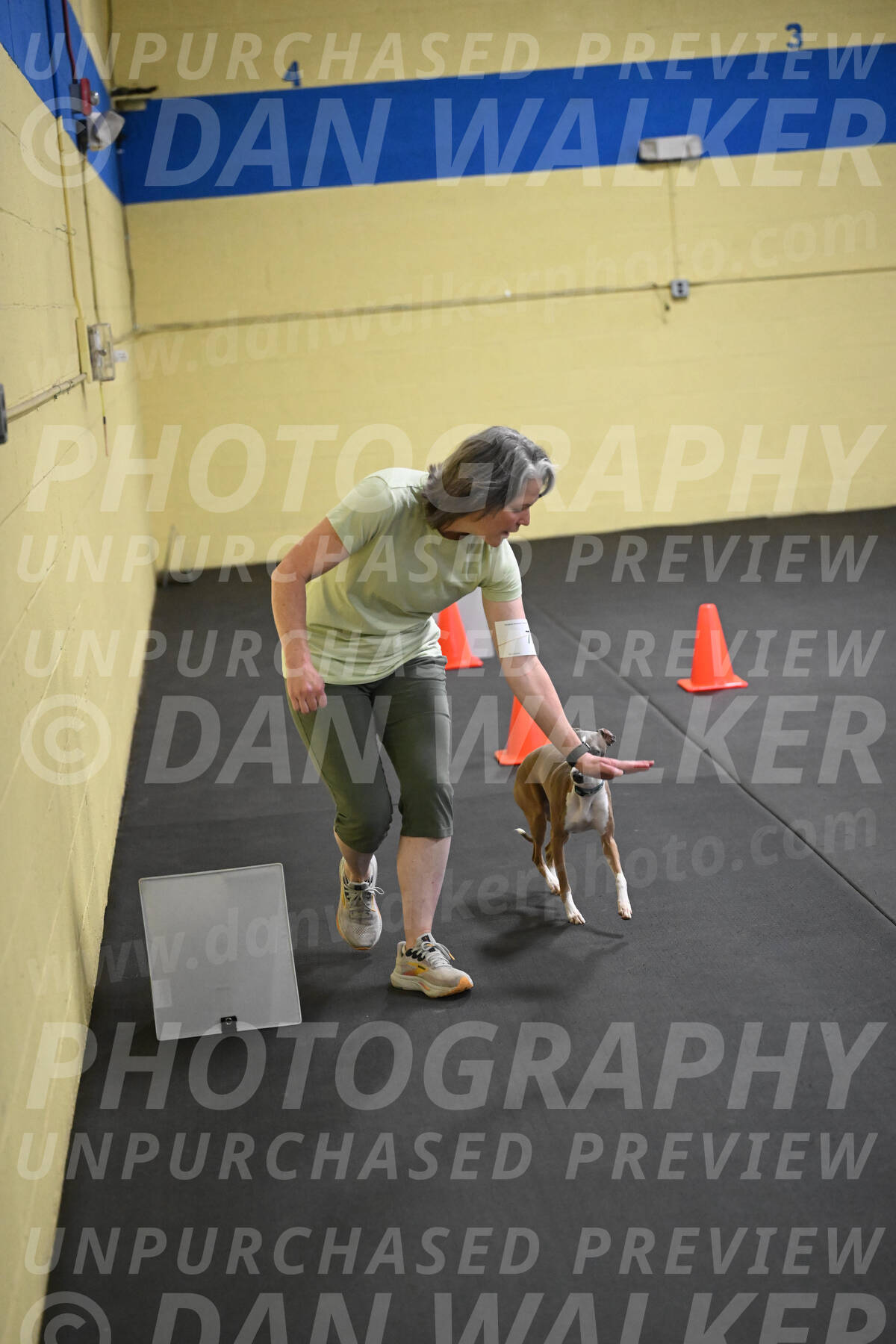 SAT706_0063