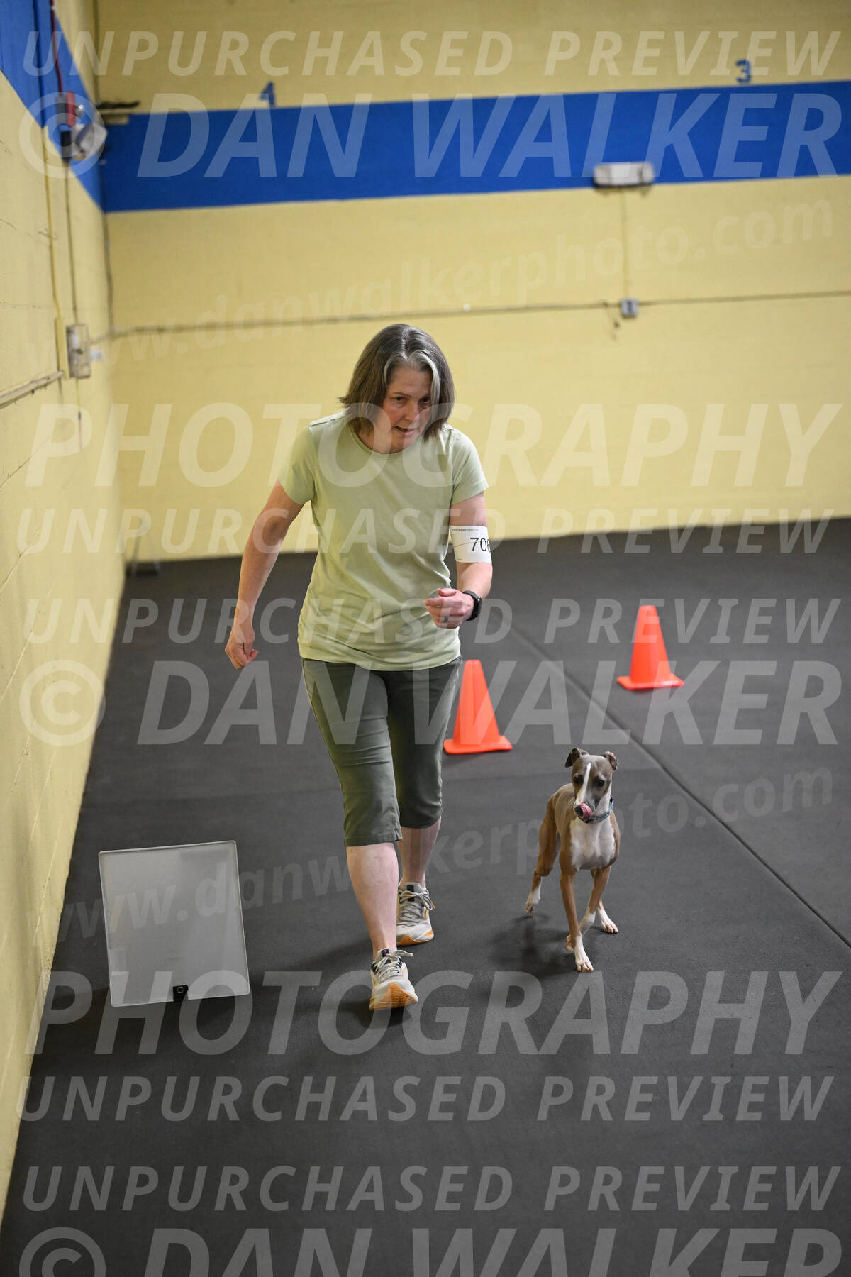 SAT706_0089