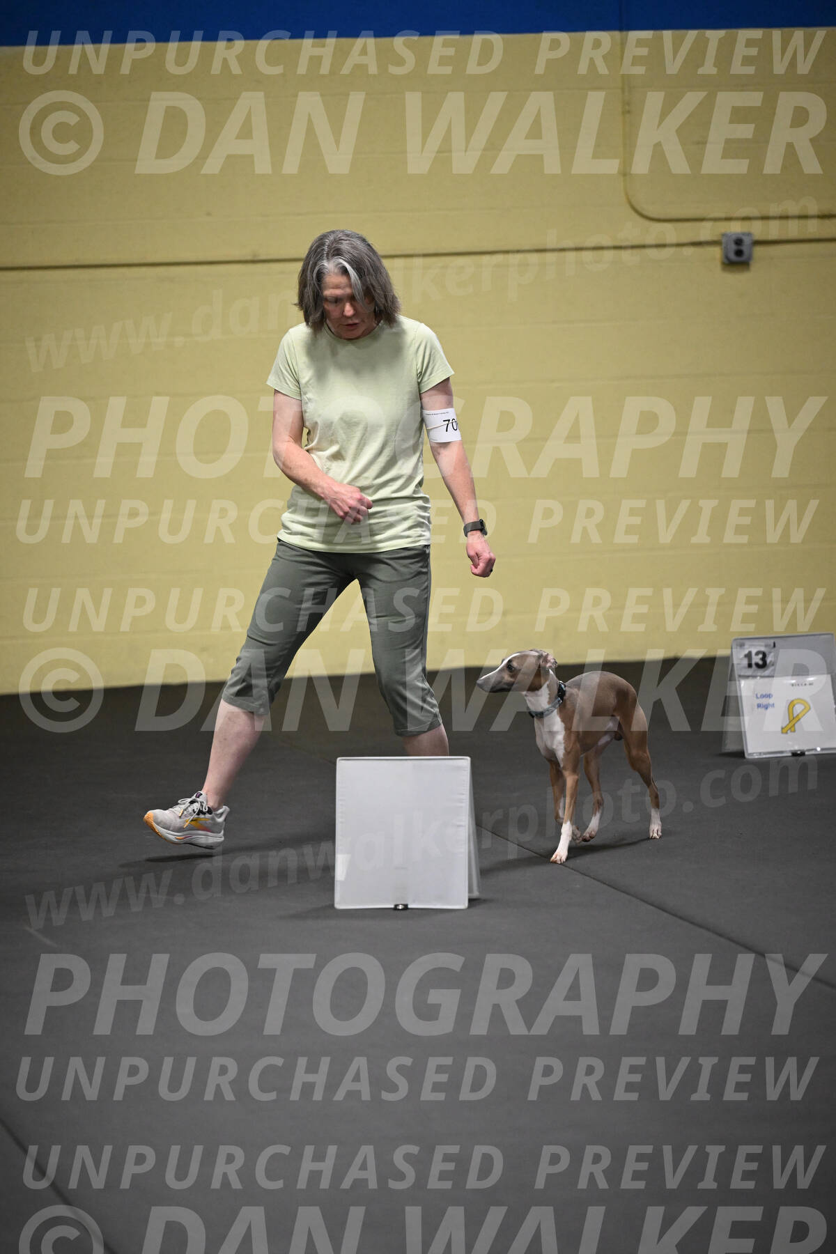 SAT706_0098
