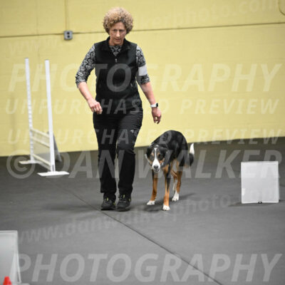 SAT712_0097