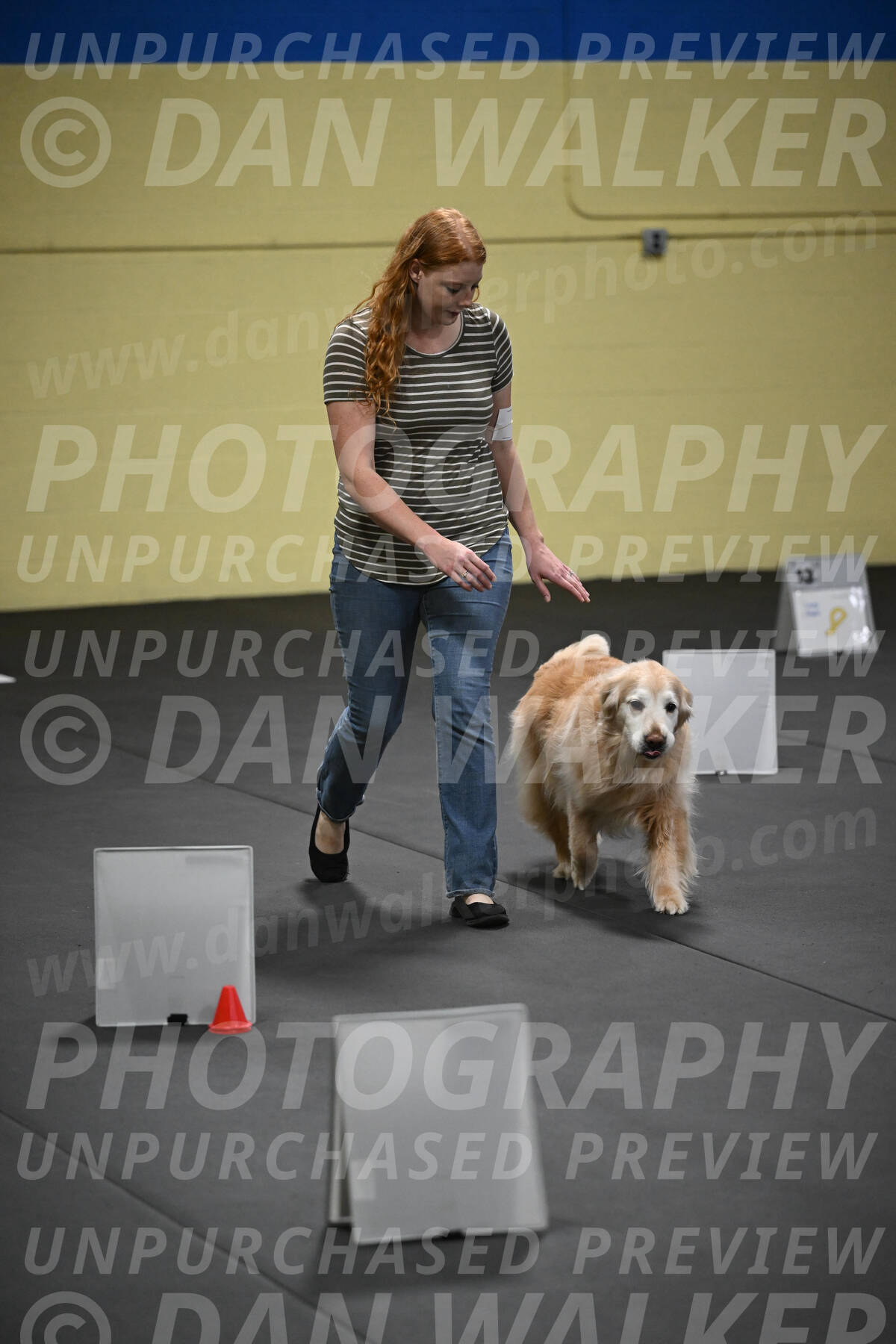 SAT714_0056