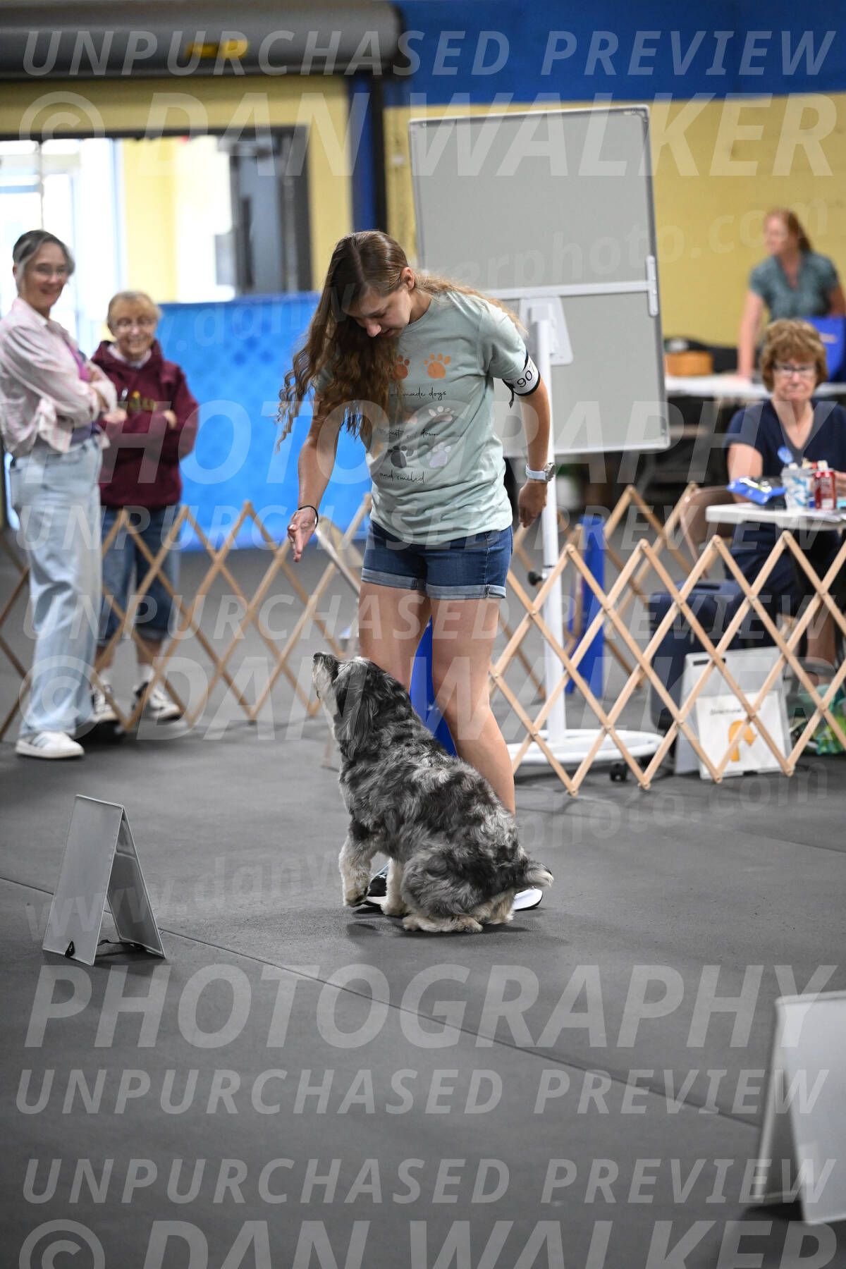 SAT907_0057