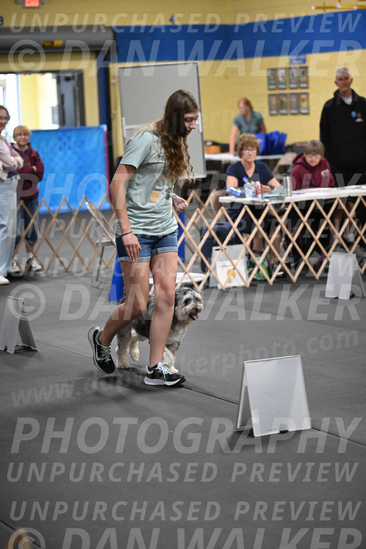 SAT907_0065